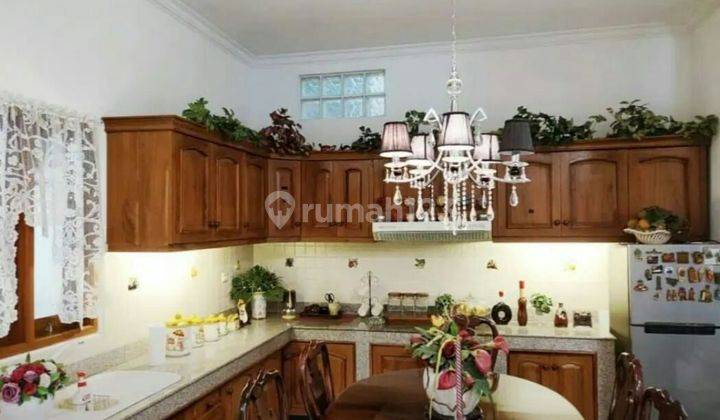 Rumah Lux Full Furnished Gatot Subroto 7