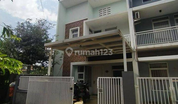 Rumah 2 Lantai Minimalis Modern Arcamanik Cisaranten 2