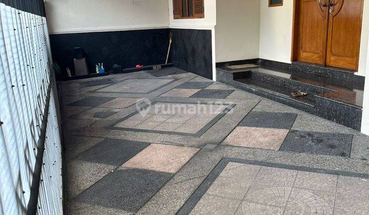 Rumah Minimalis Modern Dekat Gedung Sate Bandung 1