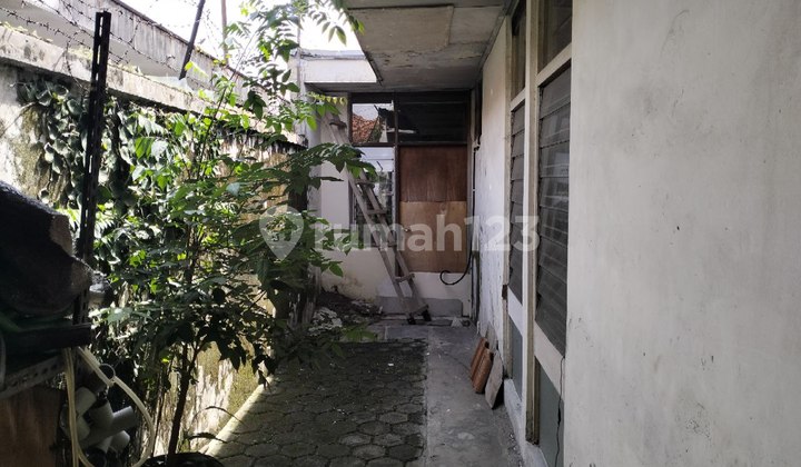 Dijual Rumah Hitung Tanah Luas kecil Turangga 2