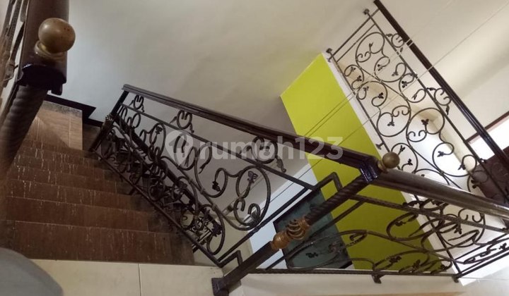 Affordable 2-Story House Antapani Bandung 2