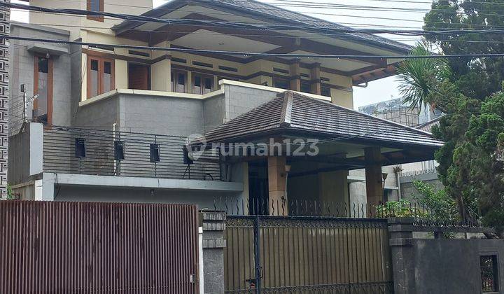 Rumah Mewah Komplek Dago Asri Coblong Bandung 1