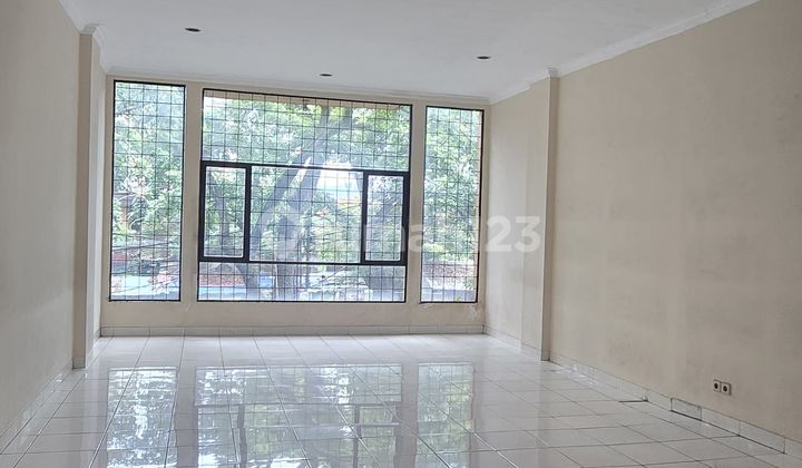Dijual Ruko Cocok untuk Kantor atau Usaha di Mainroad Rajawali 2