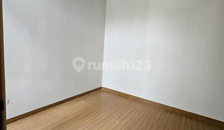 Rumah Modern Nyaman 2 Lantai di Buah Batu 2