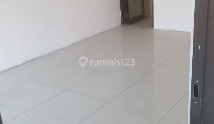 Dijual Rumah Kost Ruang Usaha Lokasi di Main Road Cigadung 1