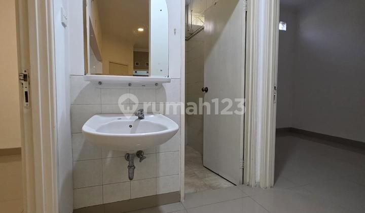 Rumah Bagus dan Terawat di Singgasana Pradana 2