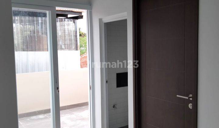 Dijual Rumah Baru Minimalis 2 Lantai Lokasi Kopo Permai Bandung 2