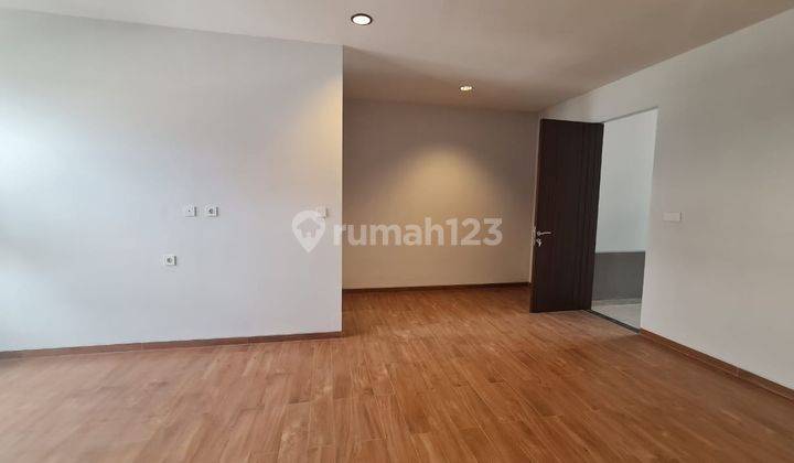 Dijual Rumah Baru Minimalis Siap Huni 2 Lantai Lokasi Kopo Mas  2