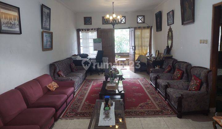 Dijual Rumah Tinggal Strategis Cocok Untuk Kos An di Sayap Dago 1