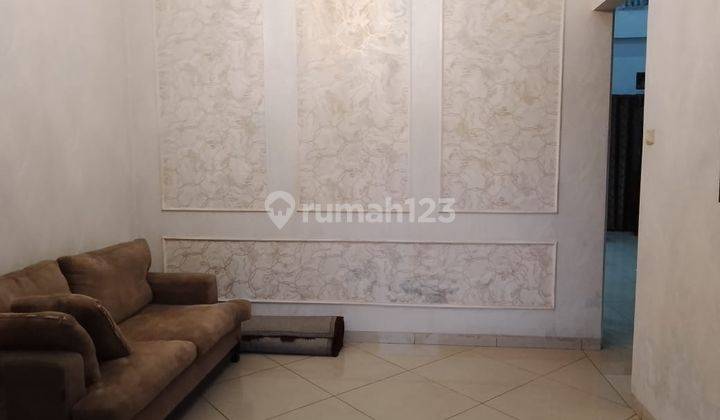 Dijual Rumah Mewah Full Furnished 3 Lantai Lokasi Pondok Hijau 2