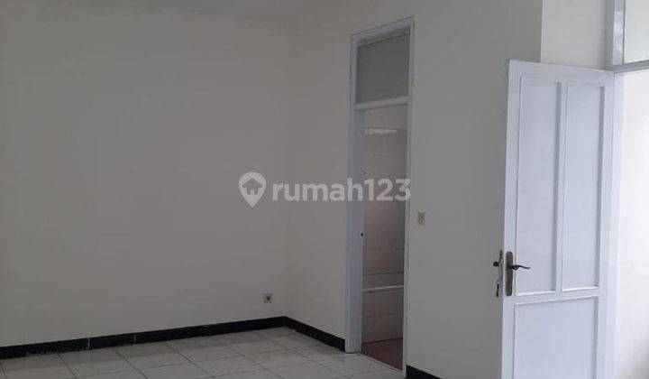 Dijual Cepat Rumah untuk Tinggal / Kantor Cluster 1 Gate 2