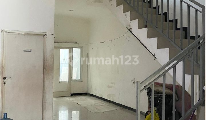Rumah 2 Lantai Modern Minimalis Lokasi di Karasak 1