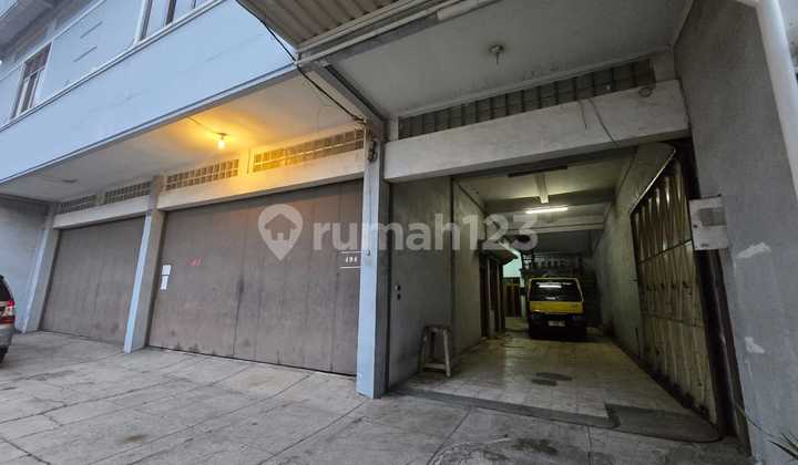 For sale 3 adjacent shophouses Mainroad Kopo Cirangrang
