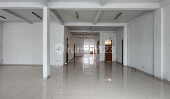 Disewakan 3 ruko gandeng Mainroad Kopo Cirangrang Disewakan 3 ruko gandeng Mainroad Kopo Cirangrang