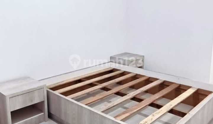 Rumah Modern 2 Lantai Semi Furnished Di Daerah Kembar 2