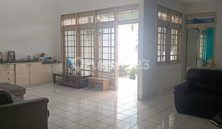   Rumah tinggal Kopo mainroad dekat RS Immanue 1