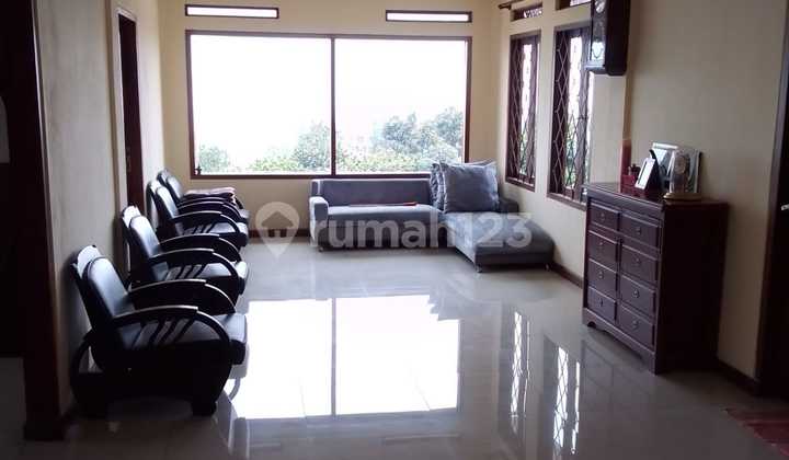 Rumah Cocok Untuk Villa Atau Tempat Tinggal di Ciumbuleuit 