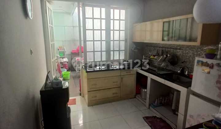 Rumah Nyaman Minimalis Lokasi di Cherry Field