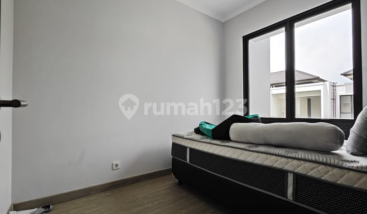 Rumah Minimalis Modern di Podomoro Park Bandung 2