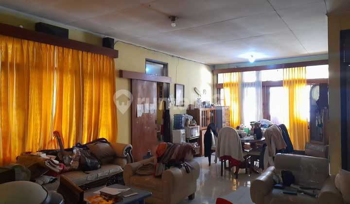 Rumah Modern Nyaman Lokasi di Sayap Pajajaran Rumah Modern Nyaman Lokasi di Sayap Pajajaran