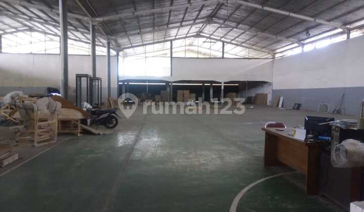 Pabrik di Jalan Laswi Terusan Ciparay Lokasi Strategis