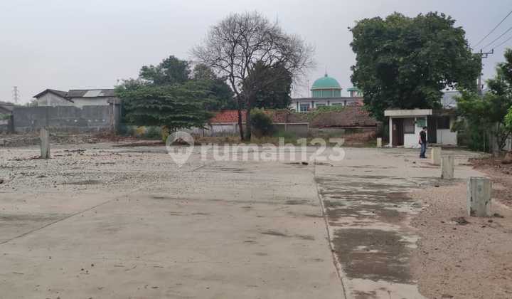 Land Condition Already Level in East Klari Karawang. Land Condition Already Level in East Klari Karawang.