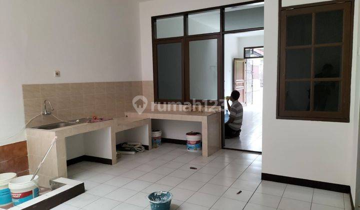 Dijual Rumah Siap Huni Di Taman Kopo Indah Ii 2