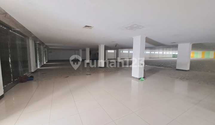 Gudang Luas dan Besar Lokasi di Kopo Area