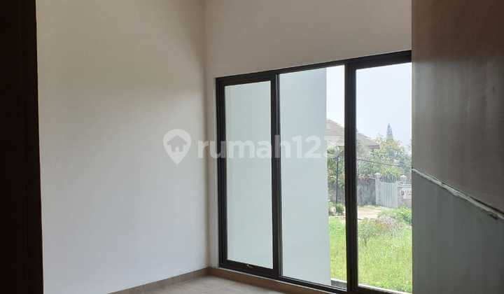 Rumah Minimalis Modern Baru di Jalan Padasaluyu 2