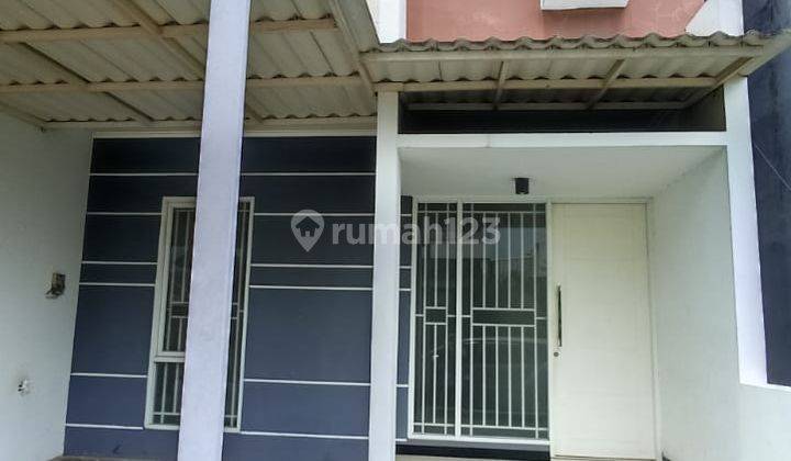 Rumah Minimalis Cantik di Taman Kopo Indah 5 2