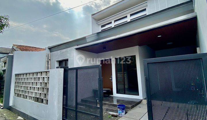 Dijual Cepat Rumah Baru Konsep Industrial Pusat Kota Di Sayap Bkr 1