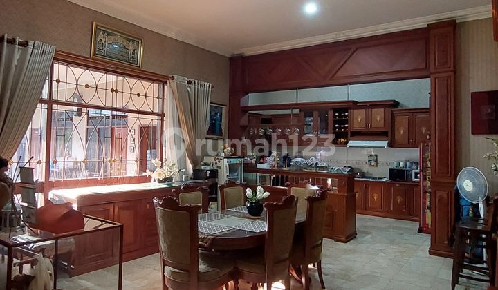 Luxury House in PVJ Area, Sukajadi Wing Luxury House in PVJ Area, Sukajadi Wing