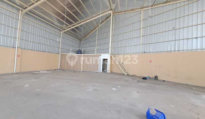 Gudang di Area Pergudangan Margaasih Lokasi Strategis