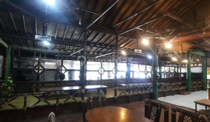 ruang usaha di mainroad  surapati lokasi strategis hitung tanah 1