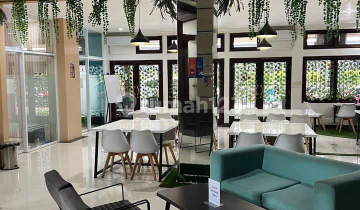 Luxury House Suitable for Business, Location in Sayap Dago