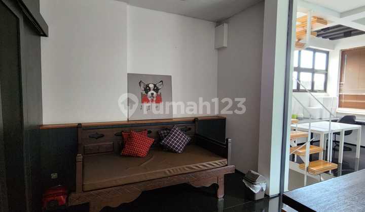 Dijual Rumah Nyaman Elegant di Sayap Dago dengan Pemandangan kota Bandung  2