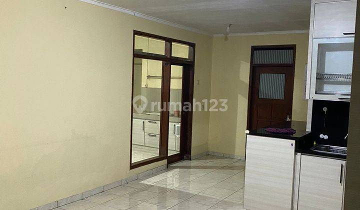 Rumah Minimalis Cantik di Sayap Cipaganti 1