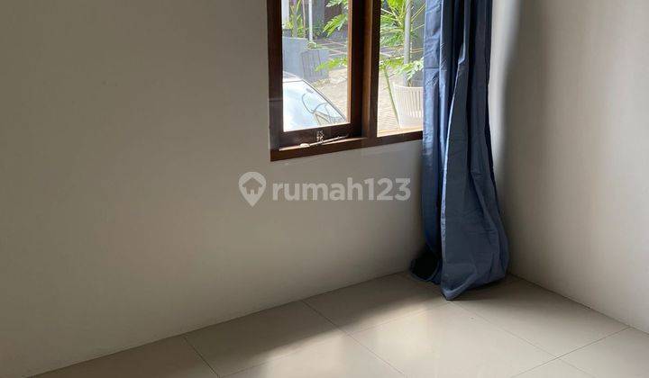 Rumah Minimalis Modern 2 Lantai di Perumahan Cluster Ubud 1