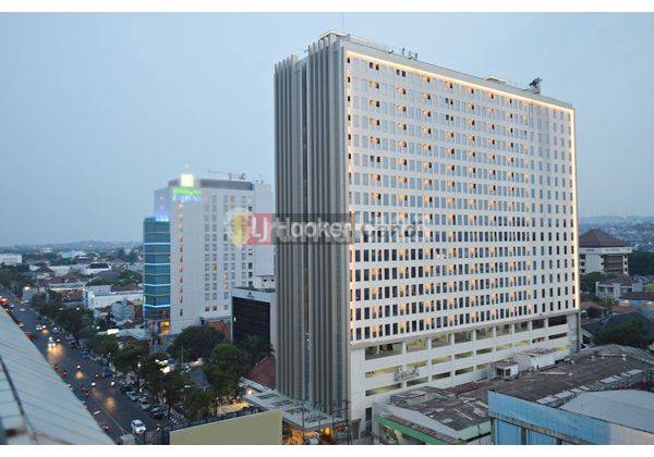 Apartemen W r Louise Kienne View Simpang Lima Semarang 2