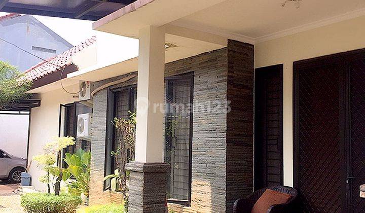 Rumah Dalam Komplek Siap Untuk di Huni  1