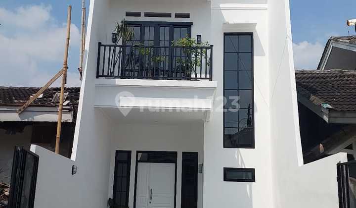 Minimalist House Strategic Location in Cinere