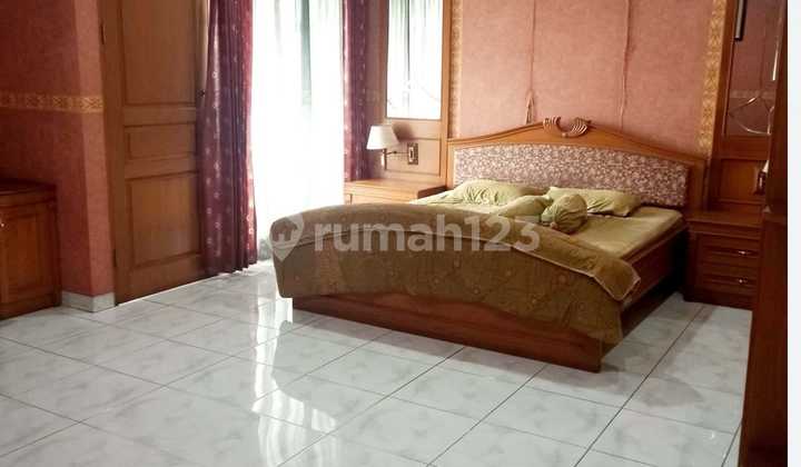 House for Sale in Sunter Danau Agung – Elite Neighborhood, Easy Access to City Center