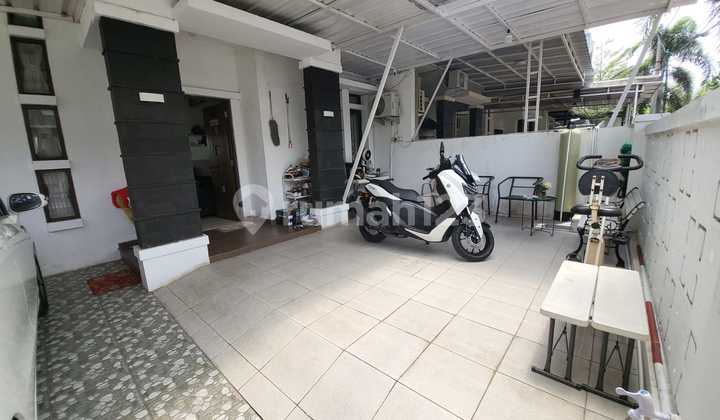 Beautiful Ready-to-Occupy House in Aralia Harapan Indah 2, Semi-Furnished & Greenery 2