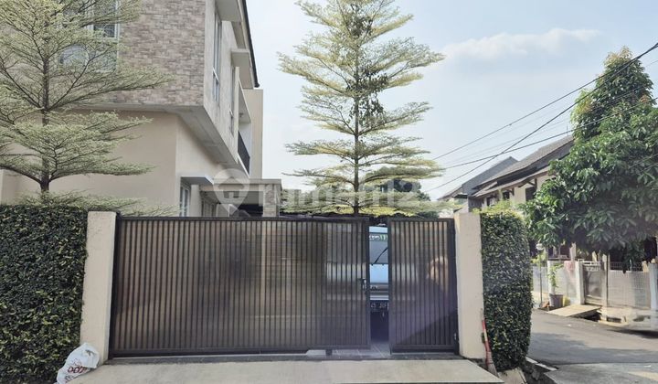 Rumah Hook Luas & Eksklusif - Siap Huni di Jatibening Bekasi 2