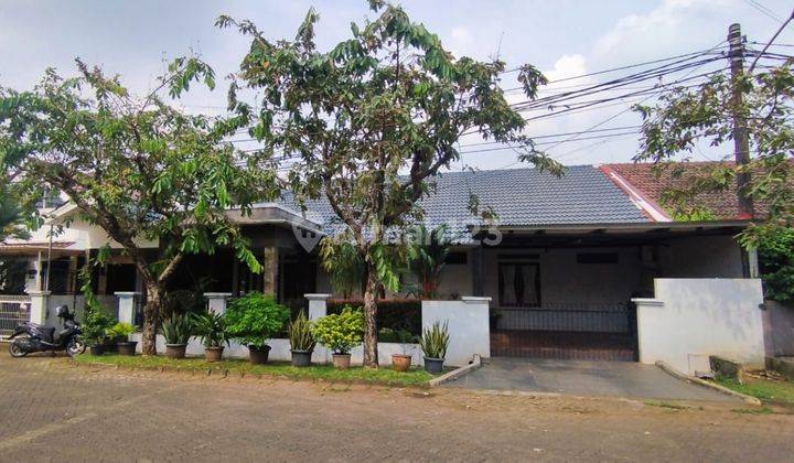 Rumah bagus dan mewah di Kemang pratama Bekasi  1