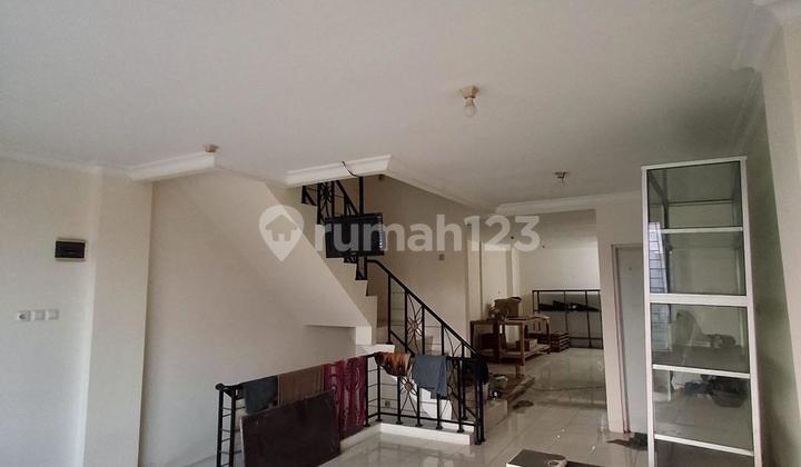 Dijual Ruko di Aralia Harapan Indah Kondisi Bagus dan Siap Pakai