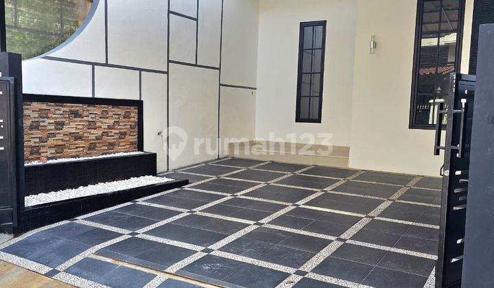 Modern Minimalist 2-Story New House – Strategically Located in Pondok Kelapa, East Jakarta