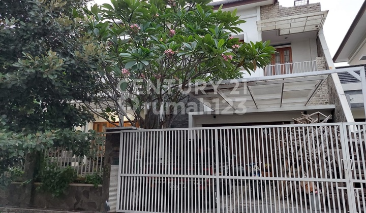 Di Jual Rumah Mewah Pinggir Jalan Raya Bisa Untuk Usaha HI 2. Di Jual Rumah Mewah Pinggir Jalan Raya Bisa Untuk Usaha HI 2.