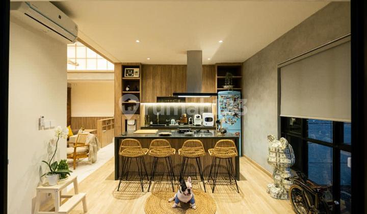 Dijual rumah 3 Lantai Hoek Full Furnish di Cluster Semayang Asya JGC di Cakung Jakarta Timur 2