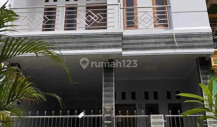 Dijual Rumah 2 Lantai di Taman Wisma Asri 2 Bekasi 1